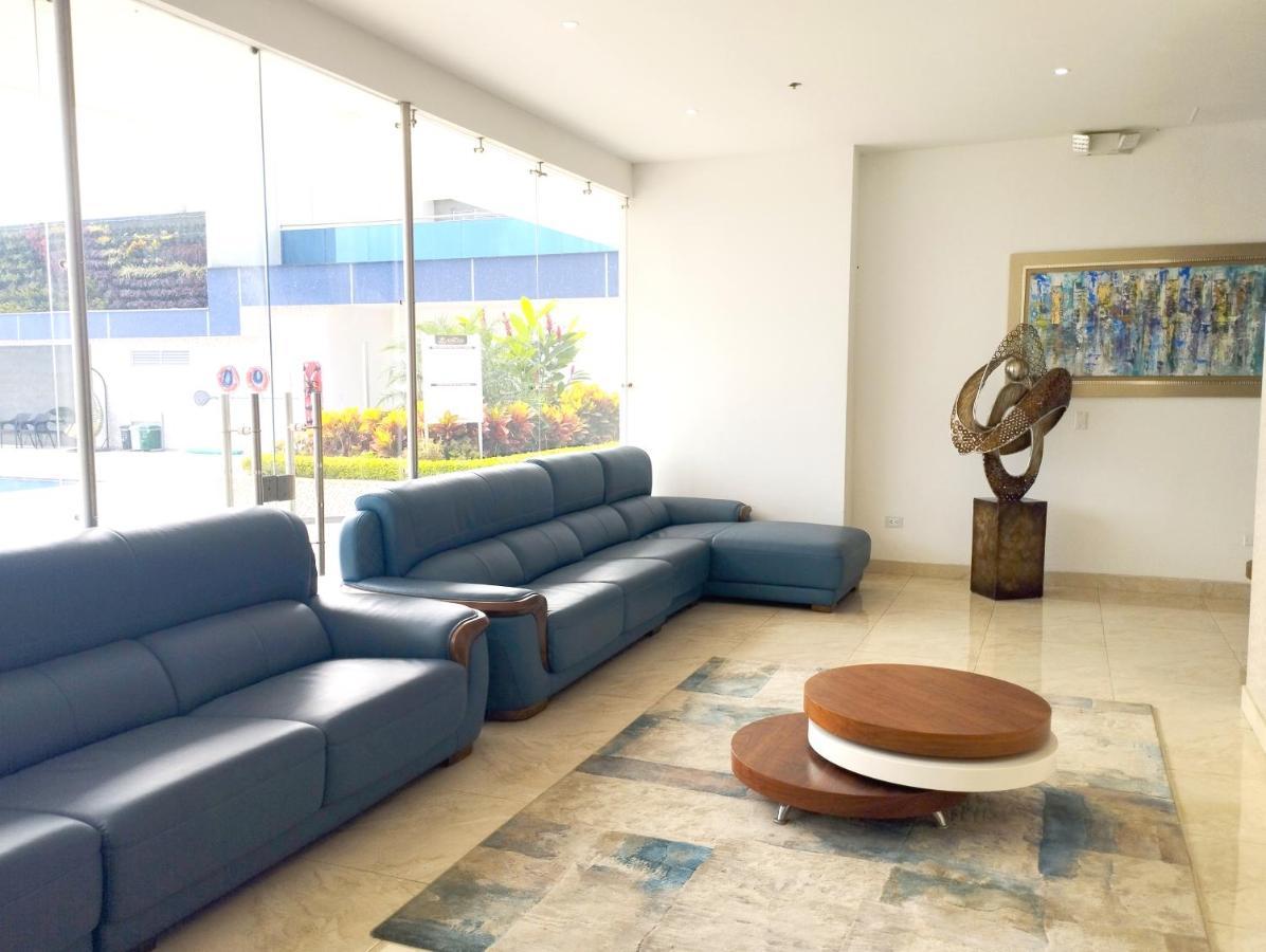 Hotel Royal Elim Internacional Cali Exterior foto Lobby