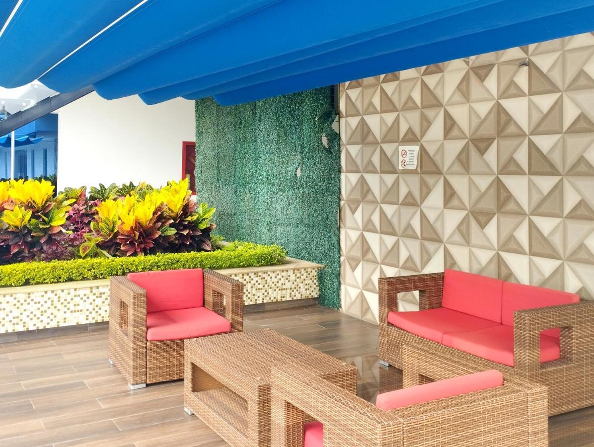 Hotel Royal Elim Internacional Cali Exterior foto The Sky Lounge